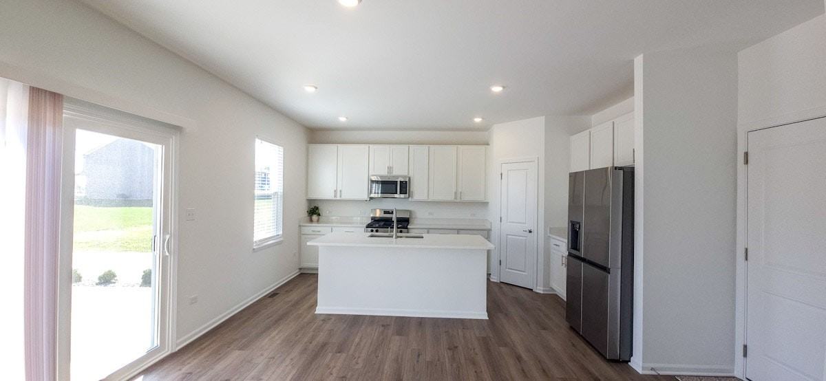 8487 Redmond Street - Photo 5 of 23