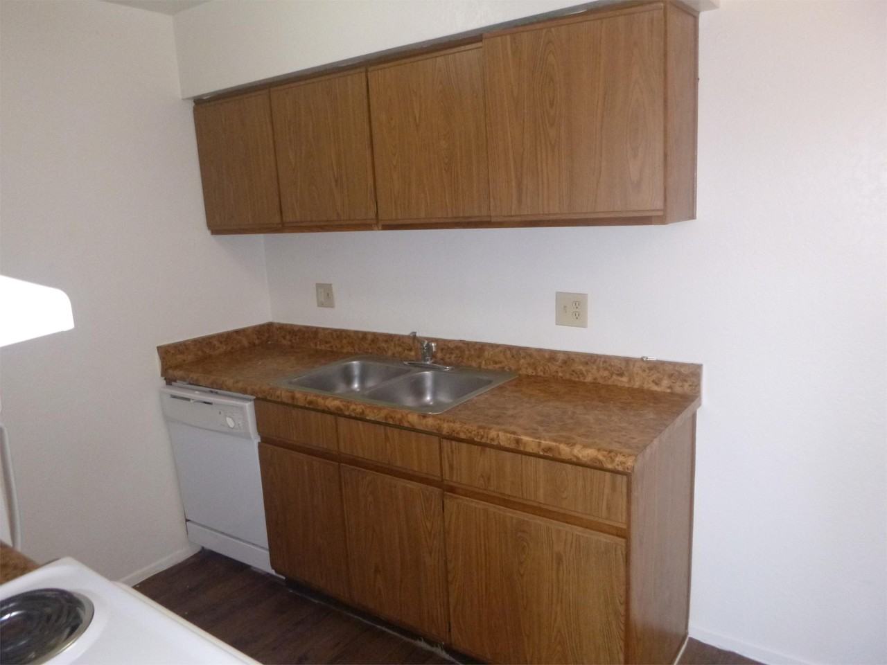 PM263 - 660 S. TUCSON BLVD - Photo 3 of 23