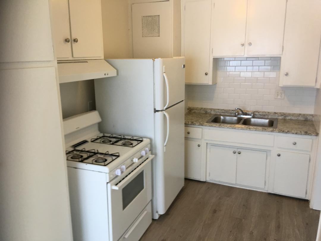 Swan Canyon Villas - Photo 2 of 34