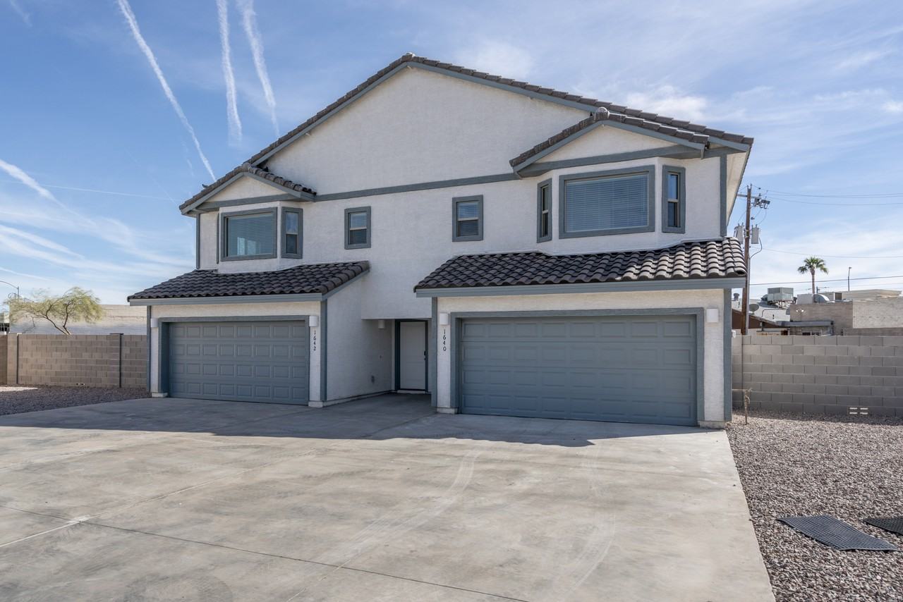 1640 North Cameron Street - Photo 2 of 43