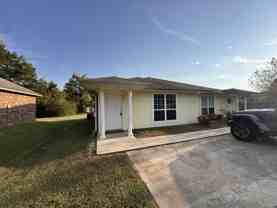 612 East 35th Street - Photo 1 of 1