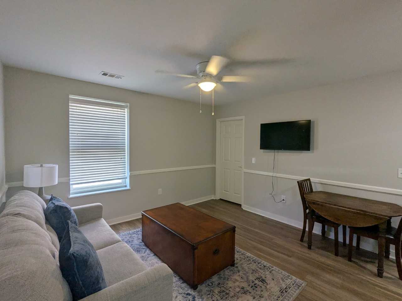 Grand Suites - Photo 2 of 32