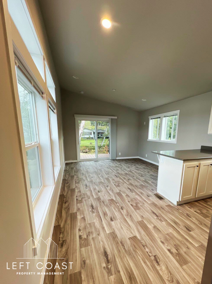 2371 Salmon River Highway - 1 - Photo 6 of 18