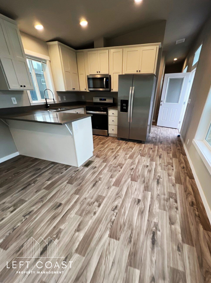 2371 Salmon River Highway - 1 - Photo 7 of 18