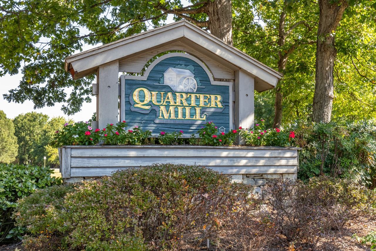 Quarter Mill - Photo 7 of 40