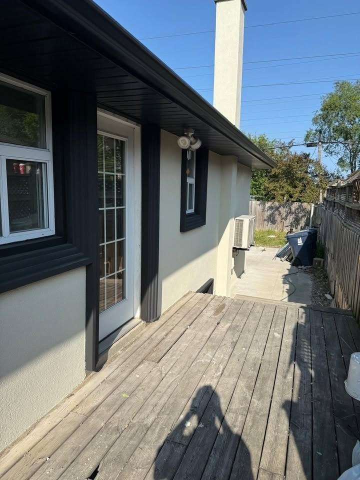 93 Redwater Dr - Photo 2 of 7