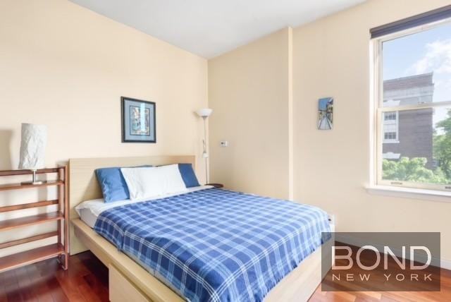 55 Poplar Street - Photo 4 of 7