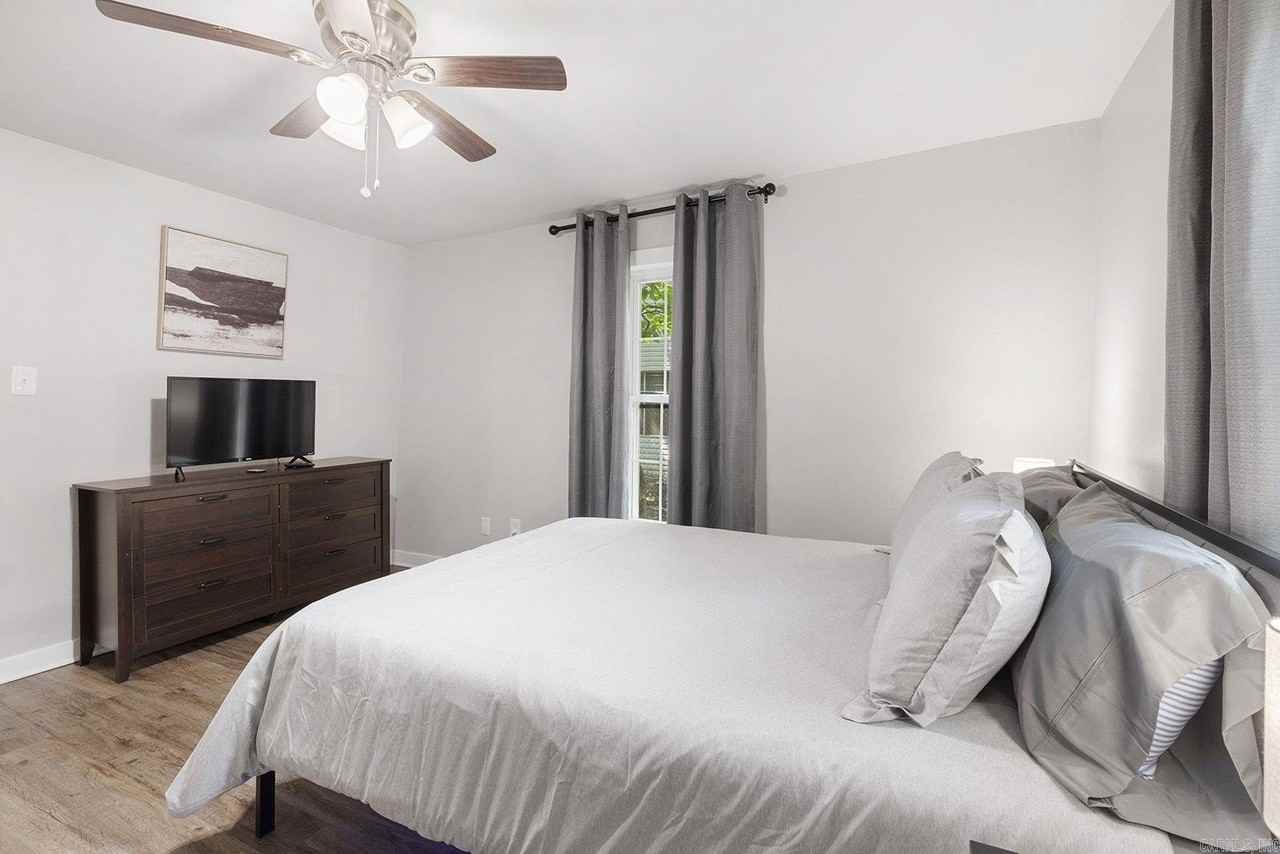 2017 Hairston St - Photo 6 of 9