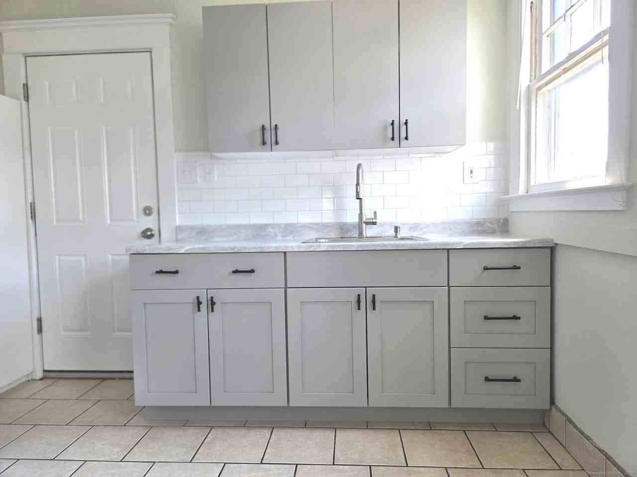 108 Concord Street #2ndFL - Photo 3 of 12