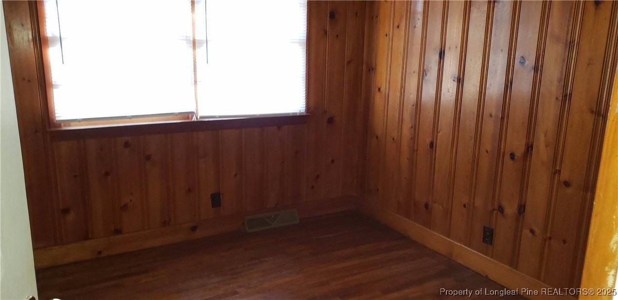 740 Tolarsville Rd - Photo 5 of 8