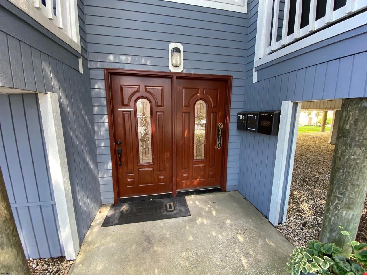 9417 Winchester Ave #C - Photo 4 of 30