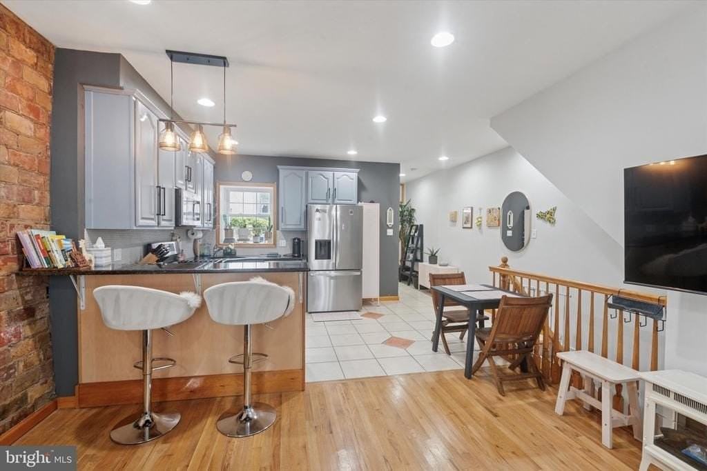 1522 Brown St #1 - Photo 5 of 25