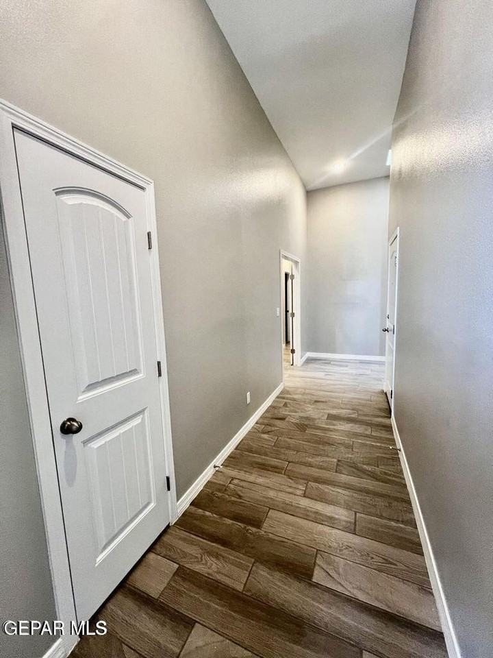 11365 Hidalgo Drive - Photo 3 of 43