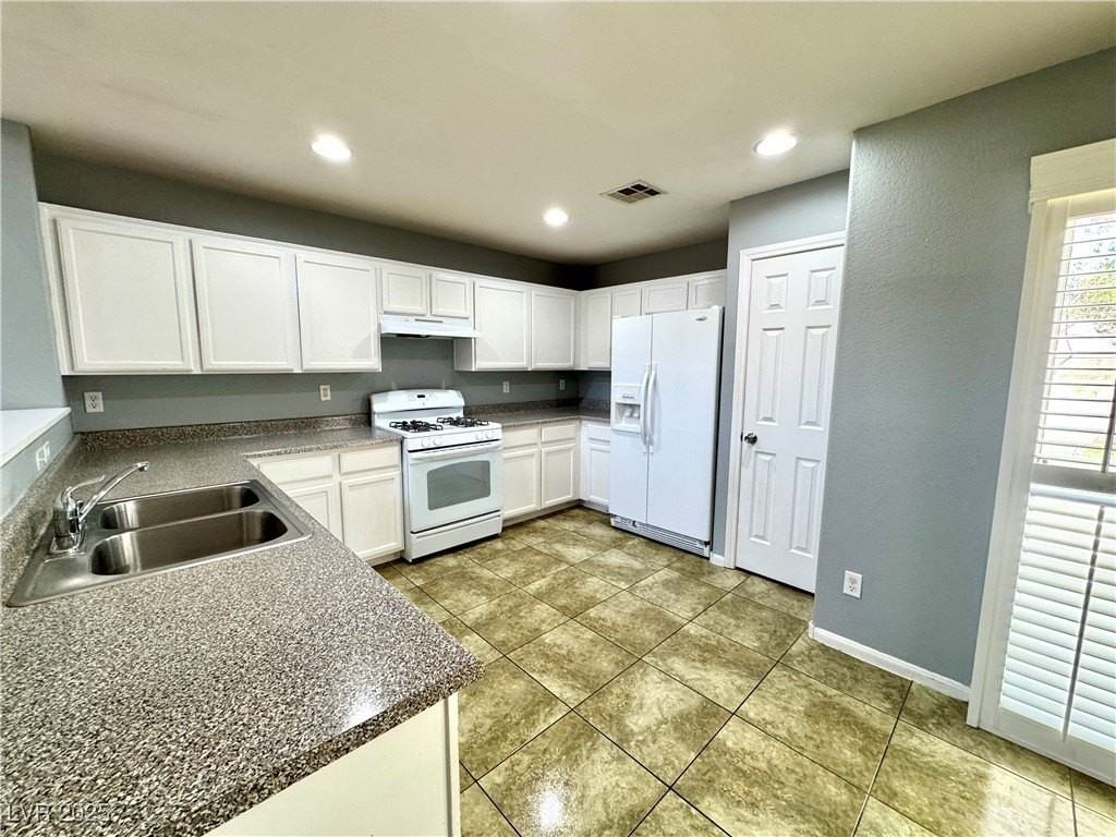 1478 Louisiana Lakes Avenue - Photo 7 of 34