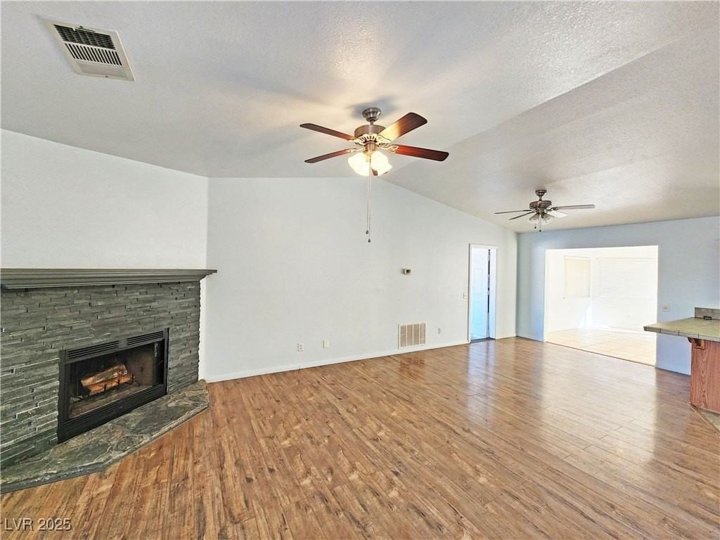 2341 Yakima Ave - Photo 5 of 31