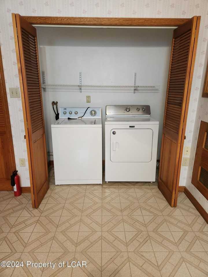 157 Philadelphia Avenue - Photo 3 of 14