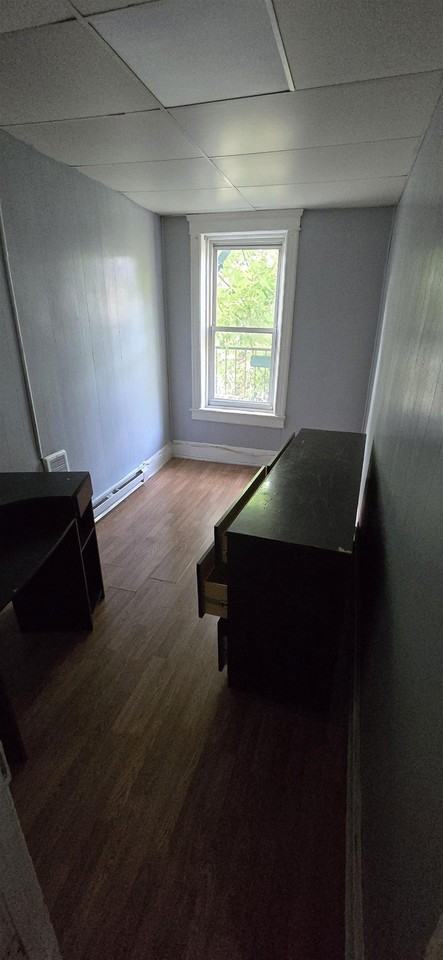 80 W 18th St #9 - Photo 5 of 7