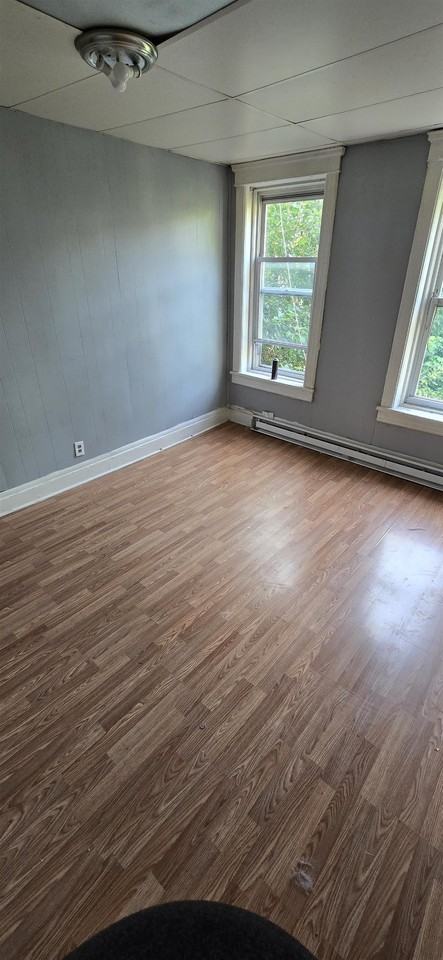 80 W 18th St #9 - Photo 6 of 7