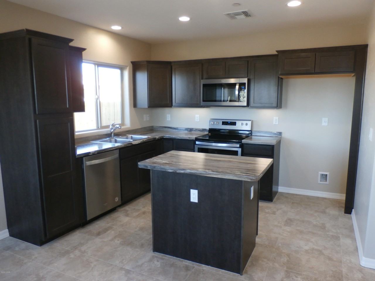 2831 Tonto Drive #C101 - Photo 4 of 14