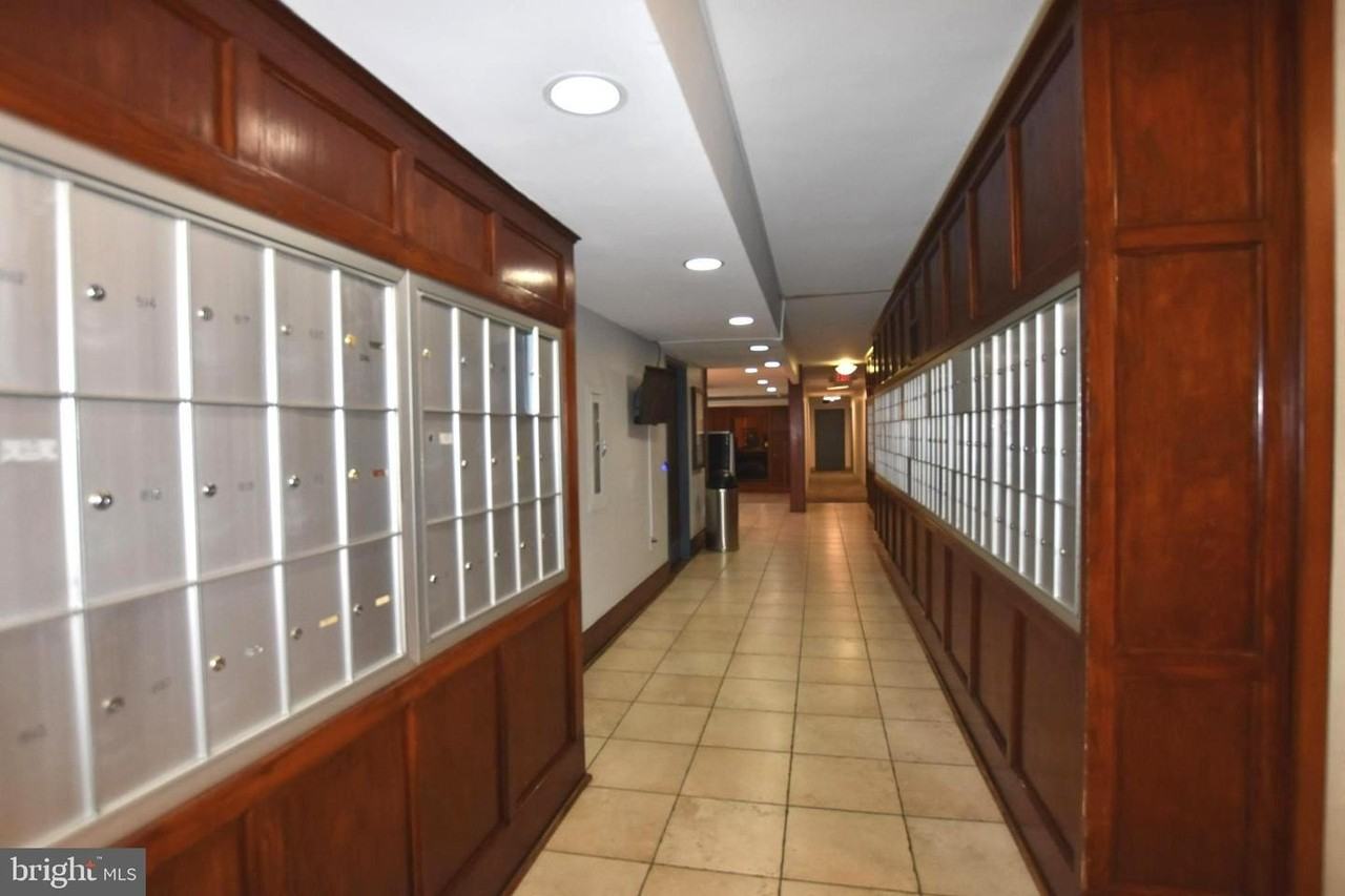 922 24th Street Northwest - Photo 5 of 26