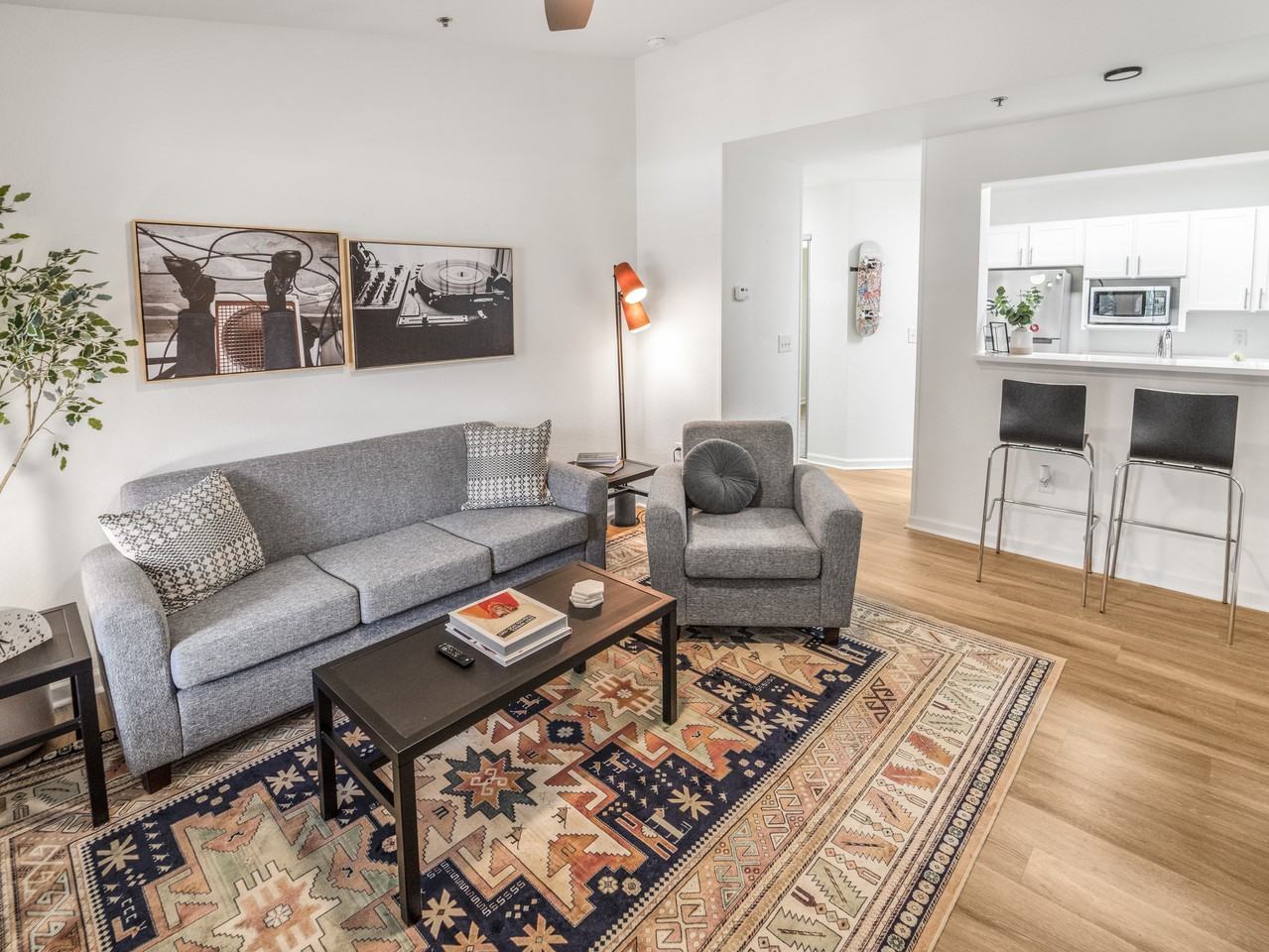 The Lodge of Athens - Photo 6 of 30