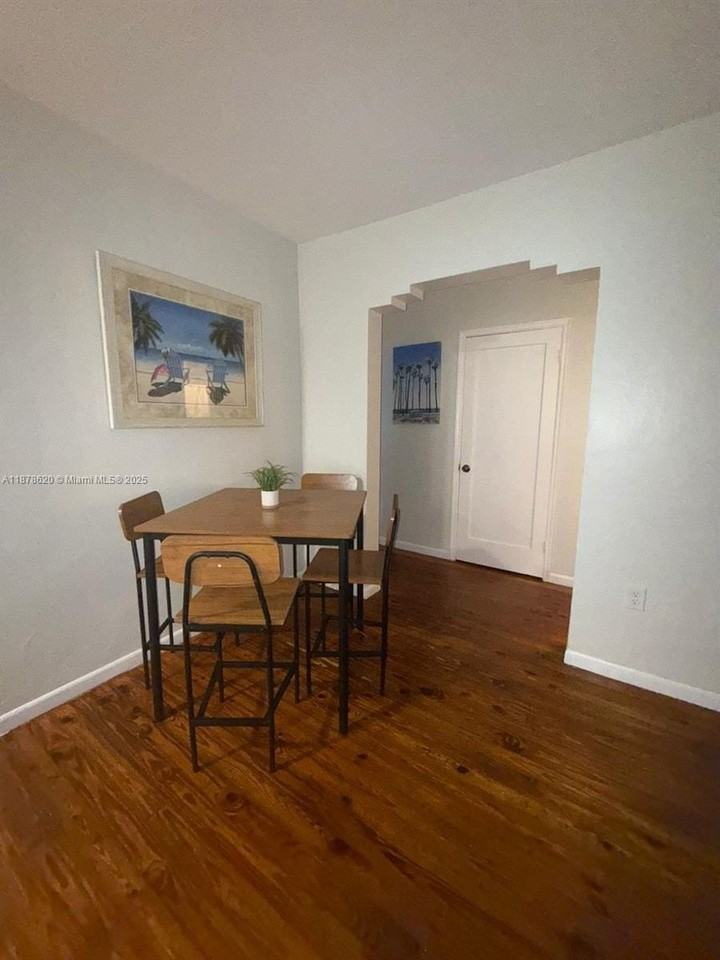 1289 Marseille Dr #46 - Photo 4 of 50