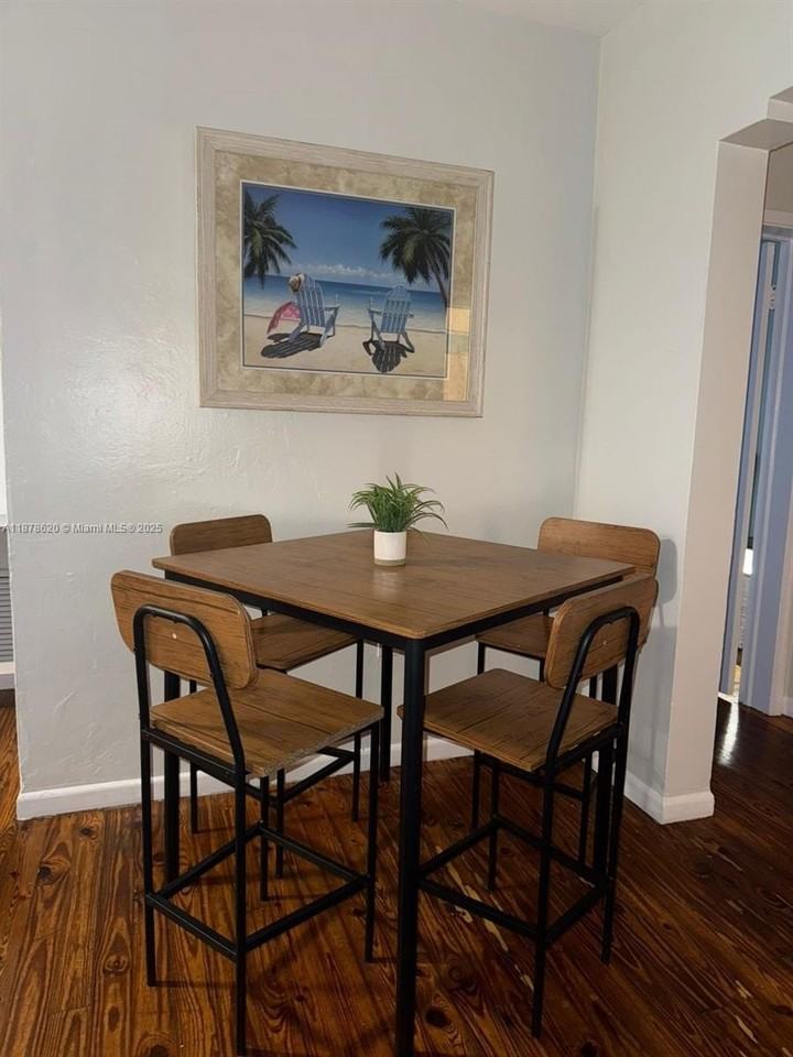 1289 Marseille Dr #46 - Photo 6 of 50