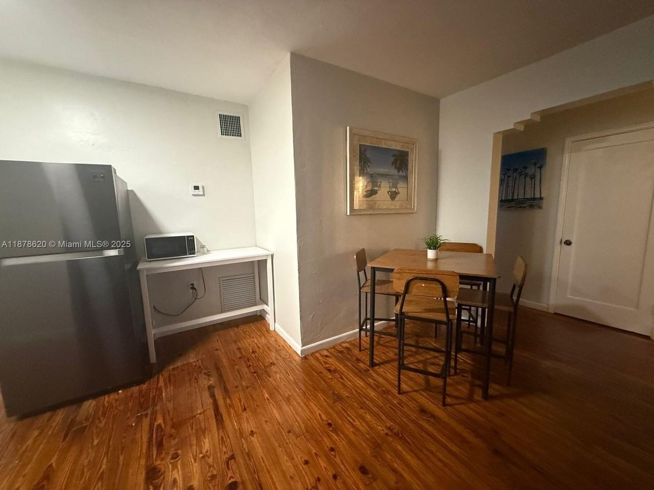1289 Marseille Dr #46 - Photo 7 of 50