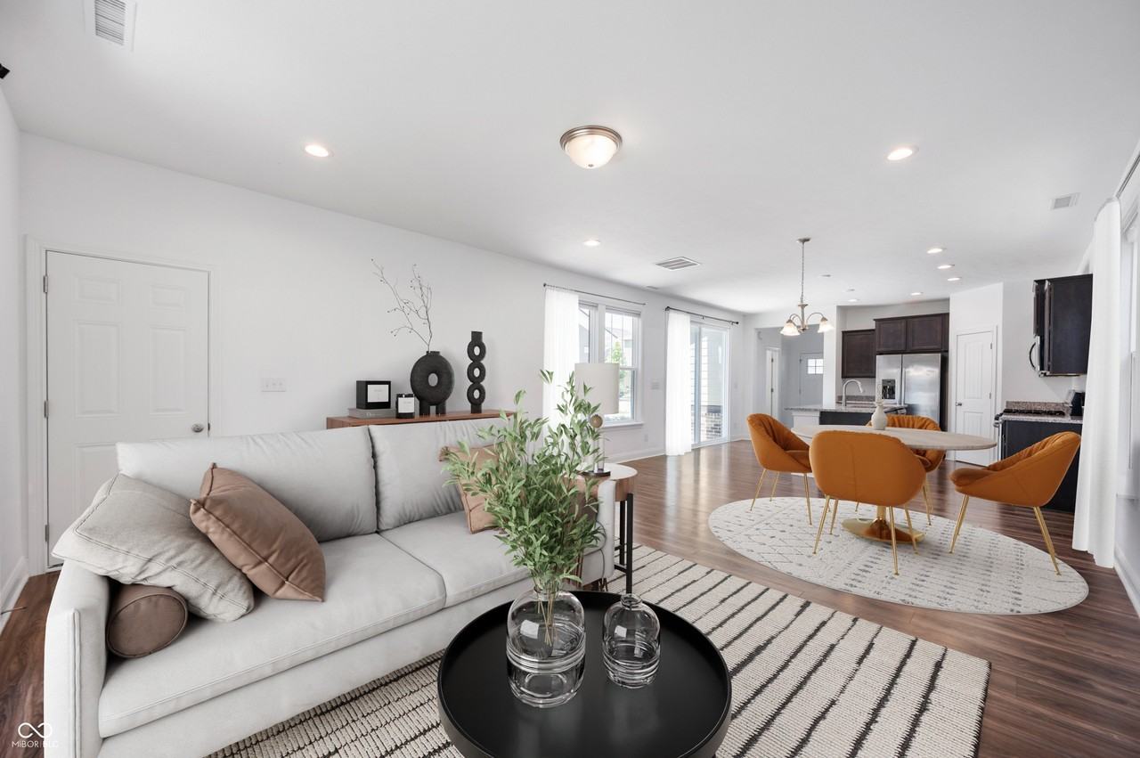 7003 Pickett Pl - Photo 5 of 25