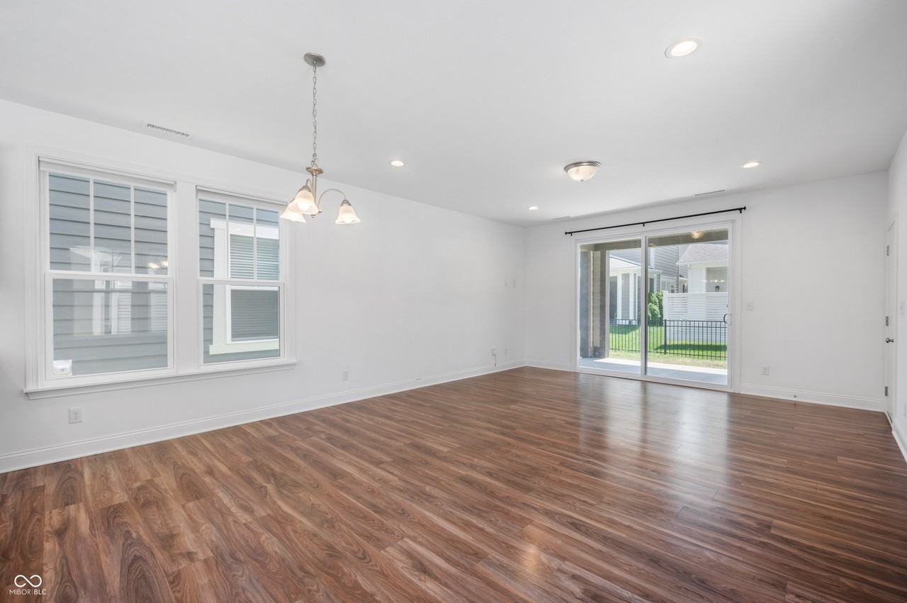 7003 Pickett Pl - Photo 6 of 25