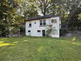 15 Waldron Ter - Photo 1 of 1