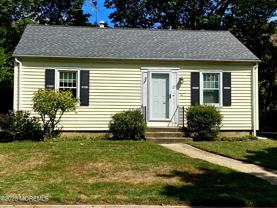 21 Lincoln Cir E #A - Photo 1 of 1
