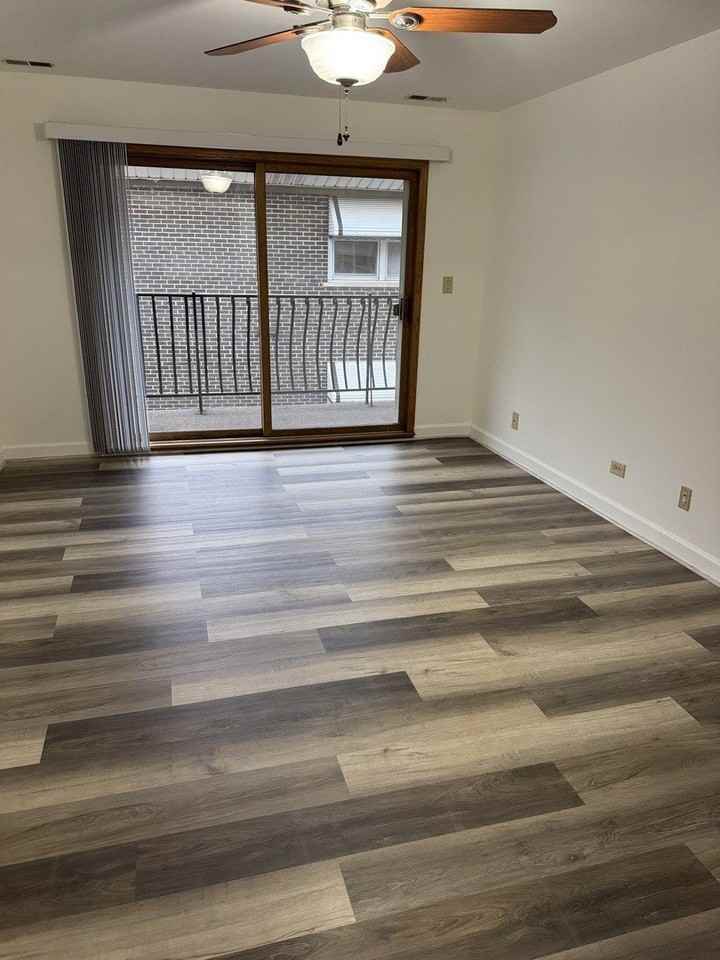 4535 Rumsey Ave #3E - Photo 2 of 12