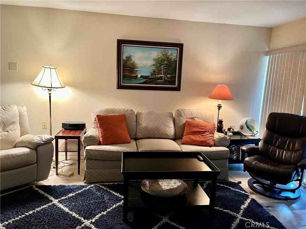 2210 Via Mariposa E #D - Photo 3 of 8