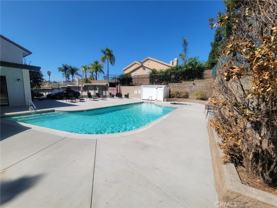 147 S Poplar Ave - Photo 1 of 1