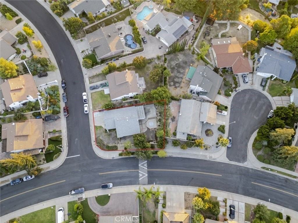 11685 Amigo Avenue - Photo 7 of 45