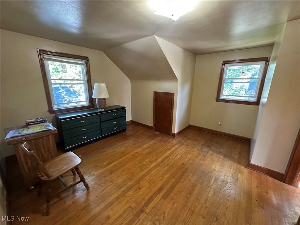 644 W Judson Ave - Photo 7 of 9