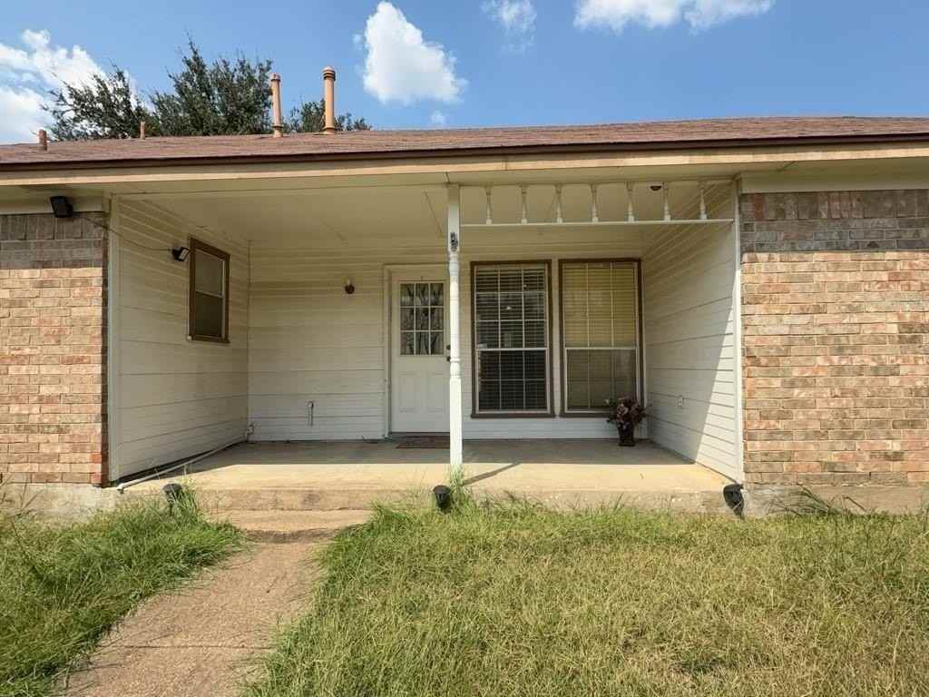 920 N Bryan Belt Line Rd - Photo 3 of 5