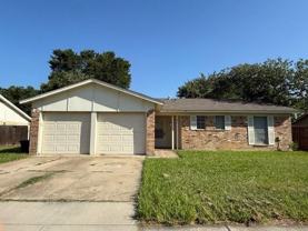 8013 Emerald Hills Way - Photo 1 of 1