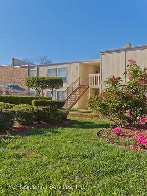 403 W. Silverwood Dr. Attn: Leasing Office - Photo 2 of 7