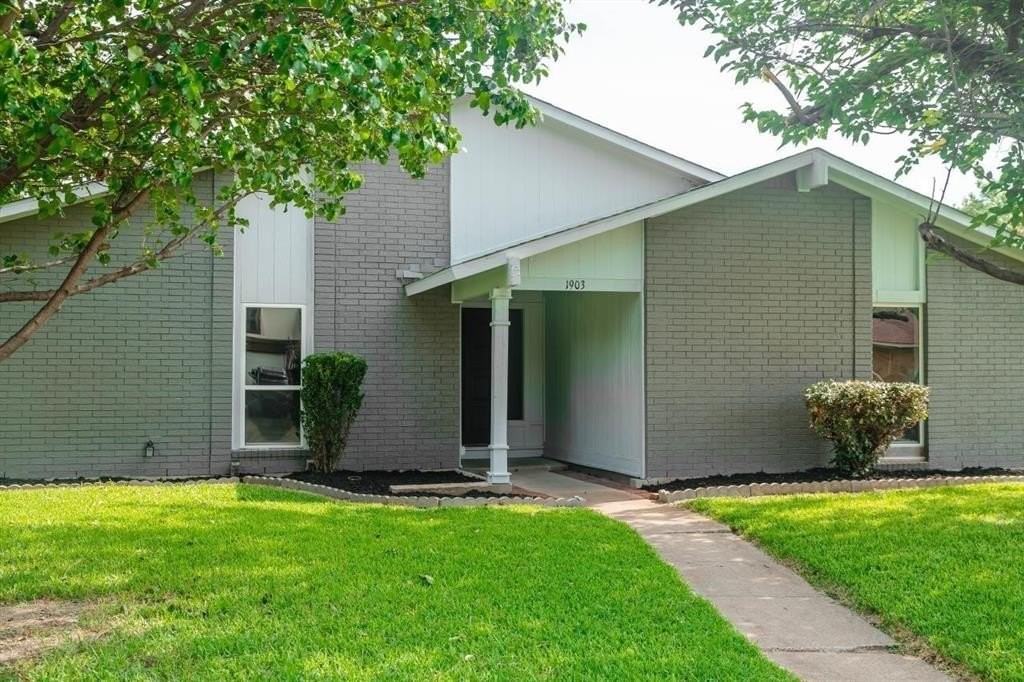 1903 Arvada Dr - Photo 2 of 33