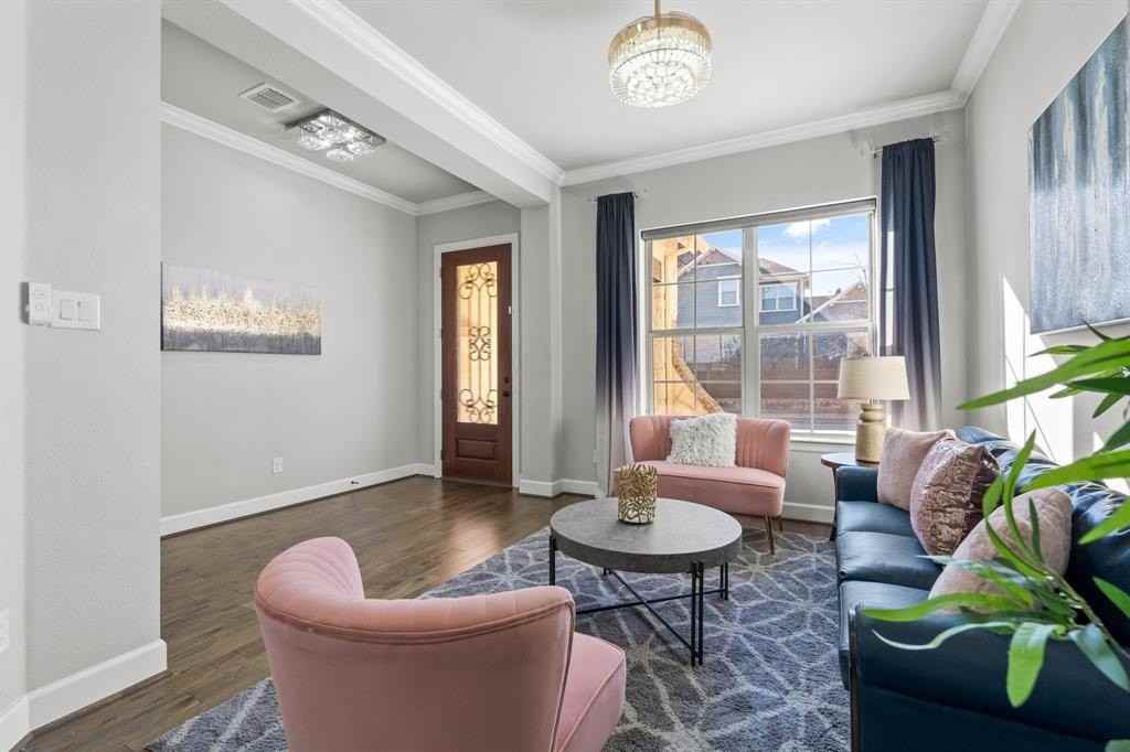 2812 Orchid St - Photo 7 of 39