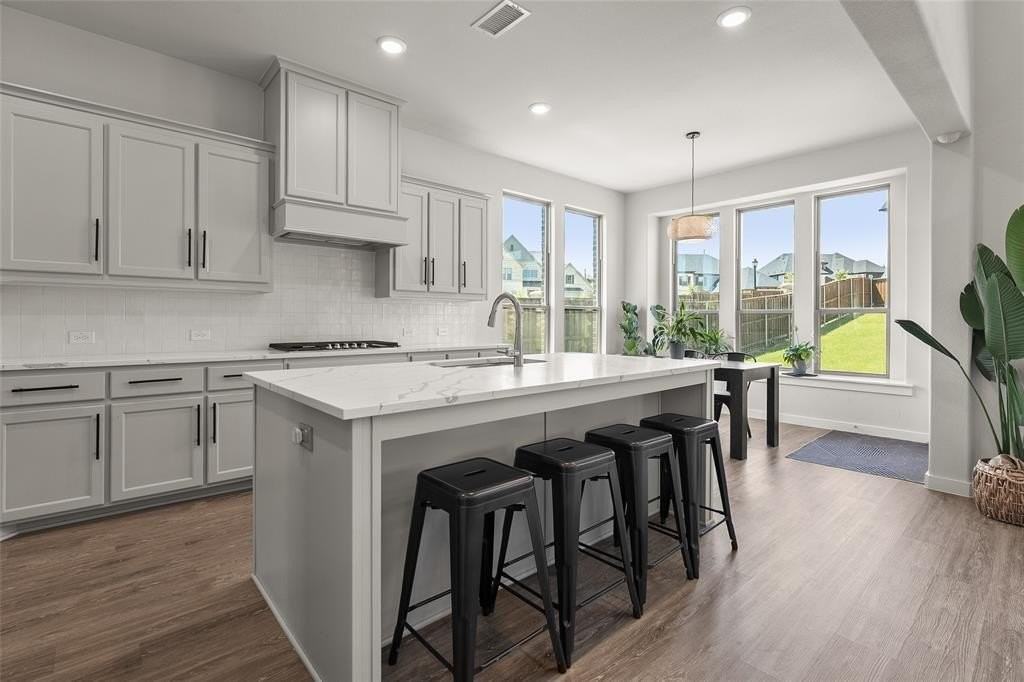 1016 Huffines Blvd - Photo 7 of 33