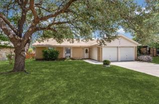 805 Barkridge Trl - Photo 1 of 1