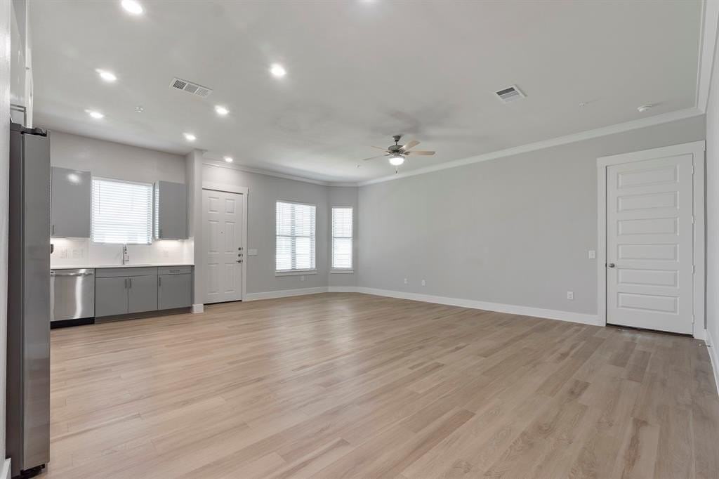 1113 Saffira Way - Photo 6 of 19