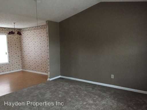 119 Crestmont Dr - Photo 3 of 14