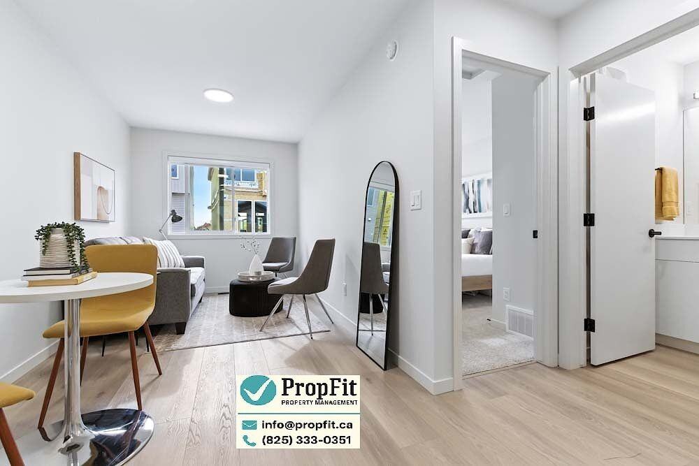 7344 Klapstein Cres SW - Photo 2 of 10