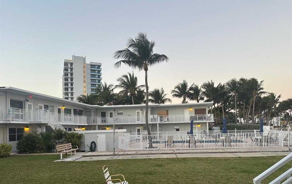 2508 Bay Drive #25 - Photo 2 of 40