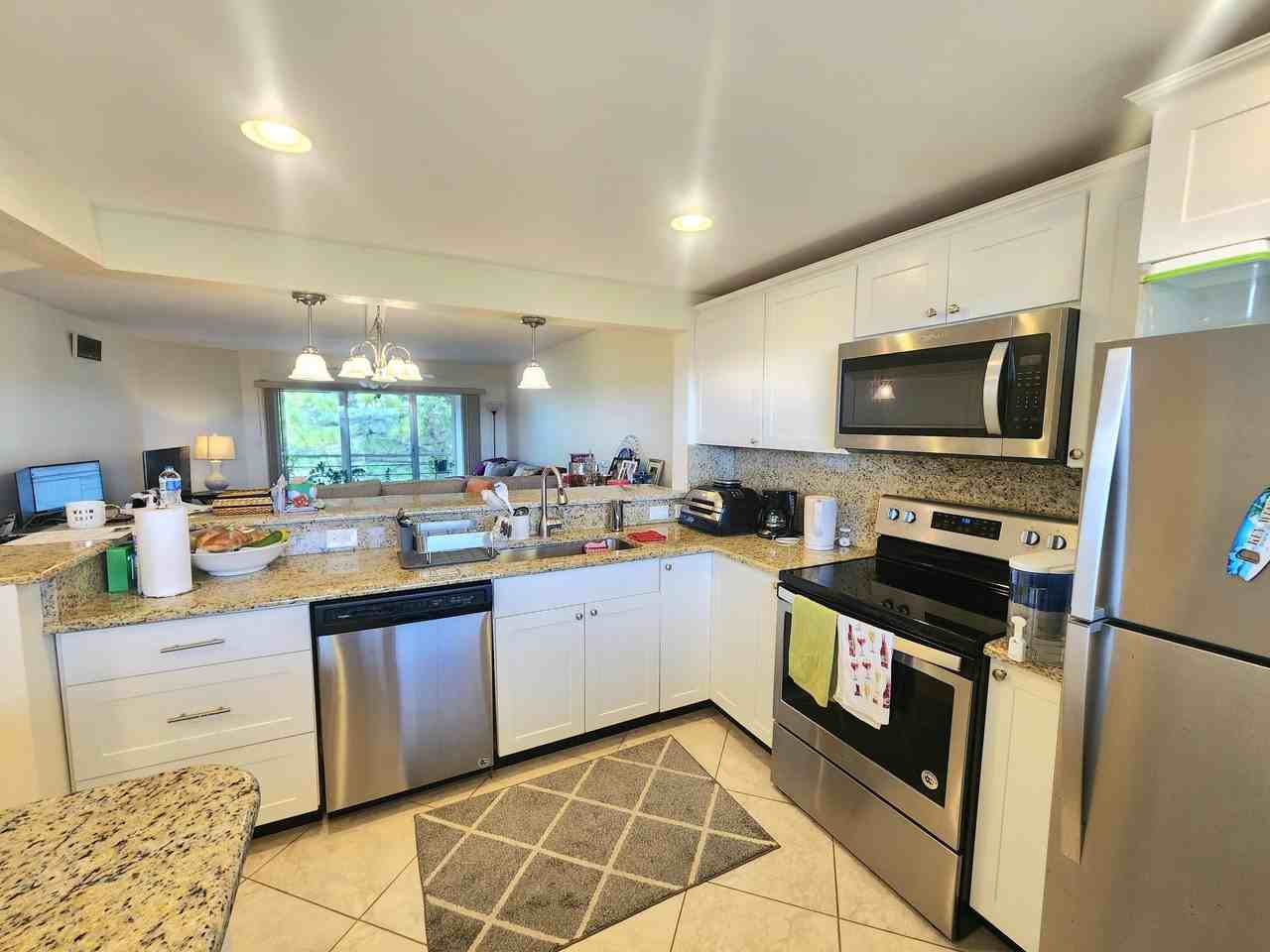 3755 Via Poinciana #607 - Photo 6 of 19