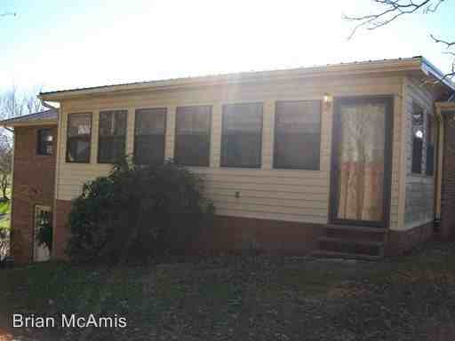 545 Brian Cir - Photo 3 of 14